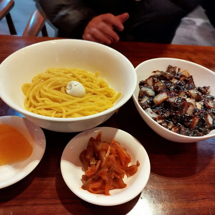 사해일가 대표 사진