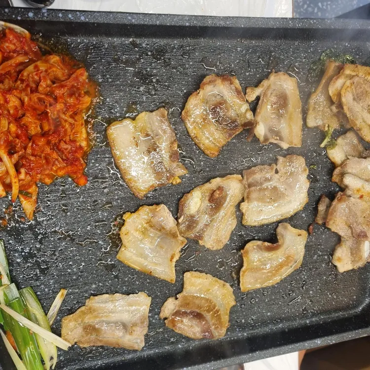 스뎅식당 봉담점 - 봉담 냉삼 맛집 | 다이닝코드, 빅데이터 맛집검색