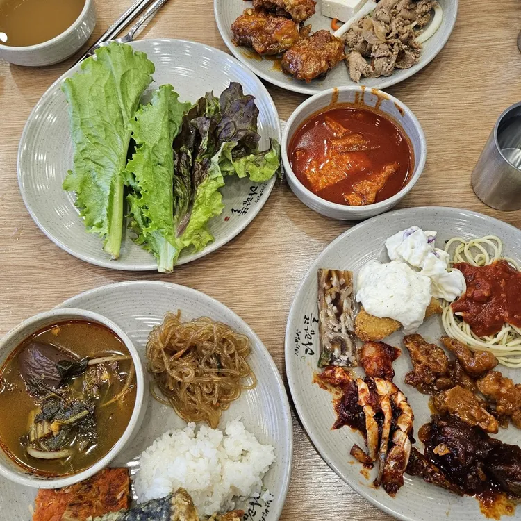 다담뜰한식뷔페 대표 사진