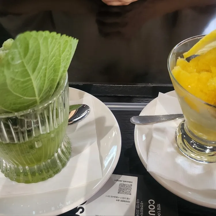이리데센트 대표 사진