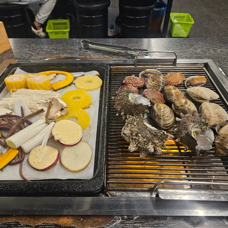 부산조개창고 대표 사진