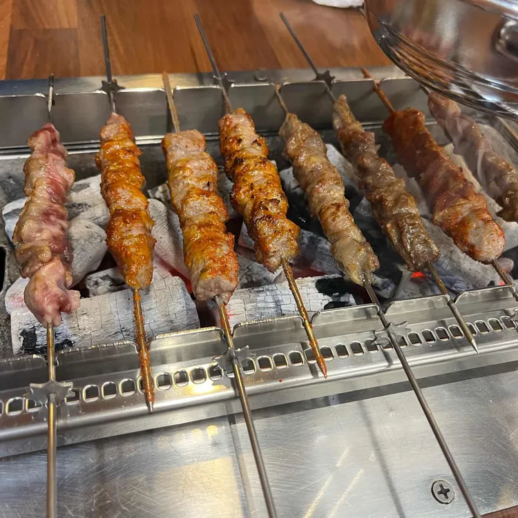 초원양꼬치&훠궈 대표 사진