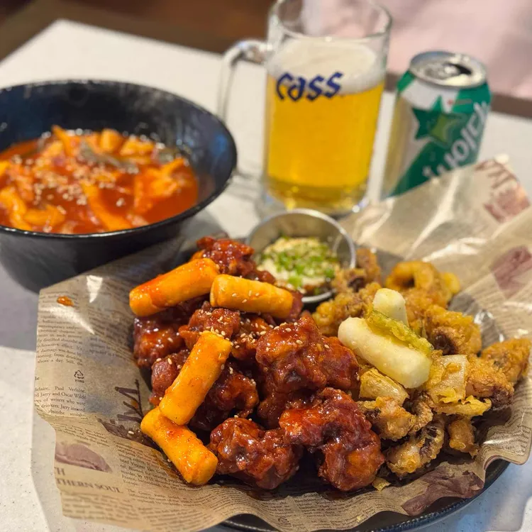 뚝딱이 옛날통닭&강정 대표 사진