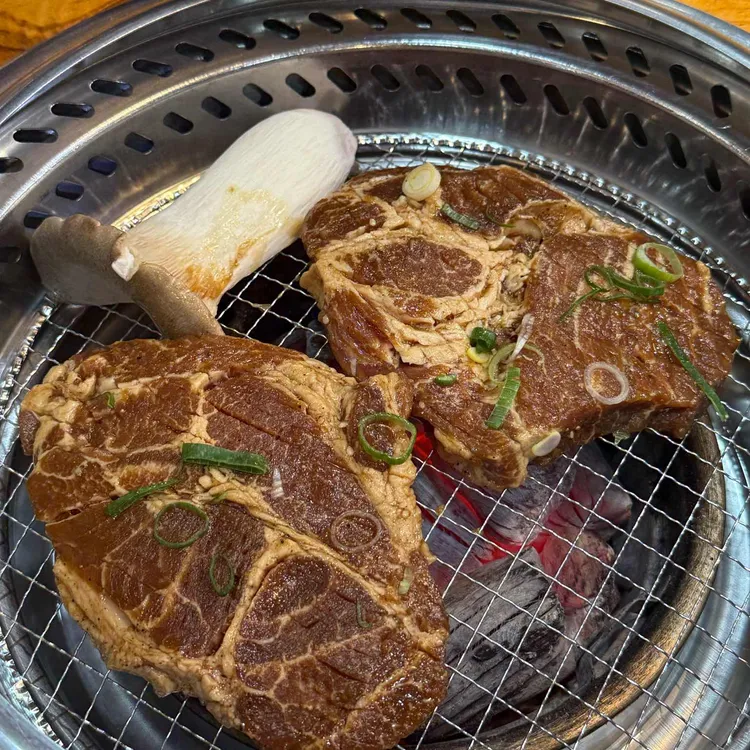 한우정 대표 사진