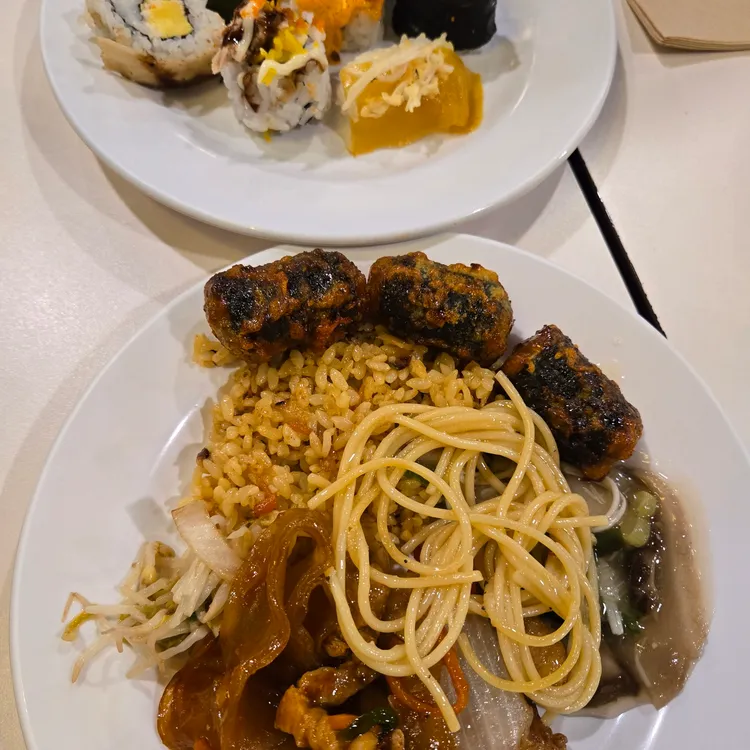 애슐리퀸즈 대표 사진