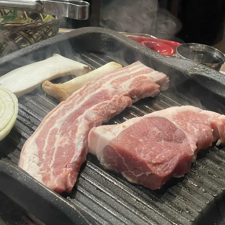 제주흑돼지소금구이 대표 사진