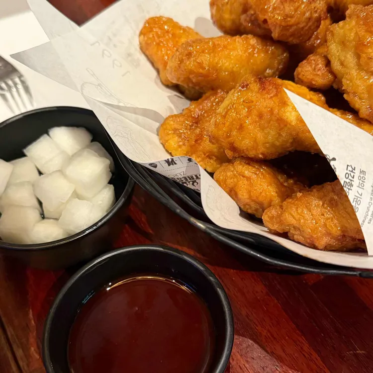 교촌치킨 정자점 - 정자 치킨, 치맥 맛집 | 다이닝코드, 빅데이터 맛집검색