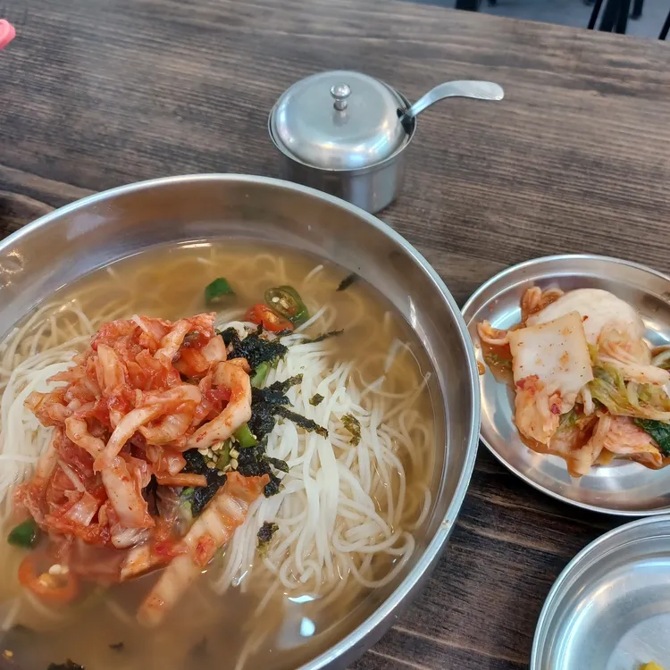등촌멸치국수 대표 사진