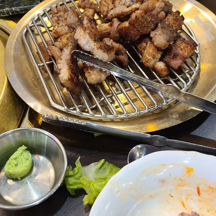 청년고기장수 대표 사진