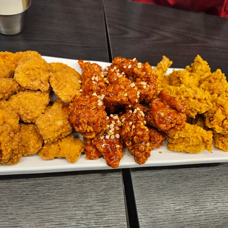 자담치킨 대표 사진