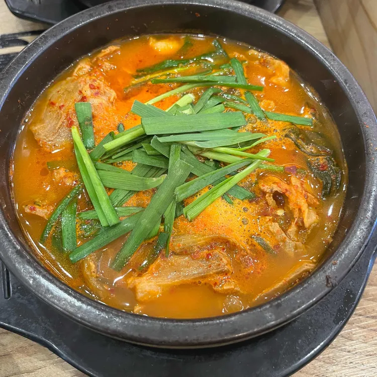 고향옥얼큰순대국 대표 사진