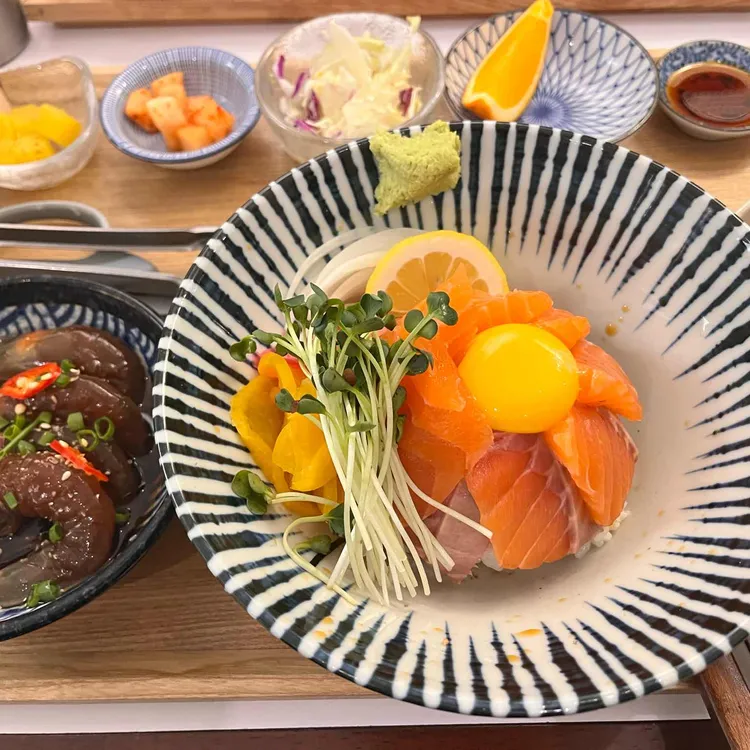 식당사월에 대표 사진