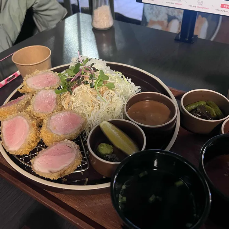 가치로아 대표 사진