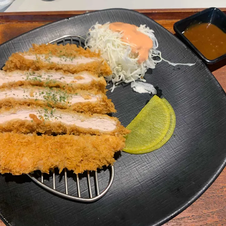 혼밥하기 좋은 우성돈까스 - AI 딩코의 맛집 공략