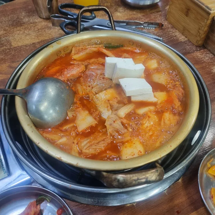 명동찌개마을 사진 1