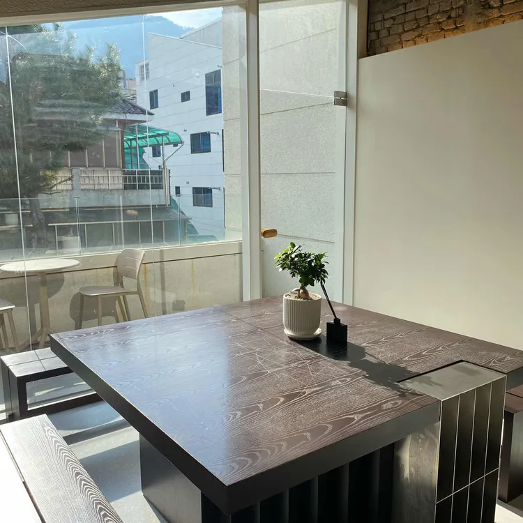 플란트 대표 사진