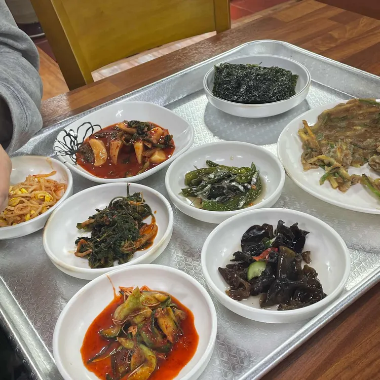 돌판위에저팔계 대표 사진