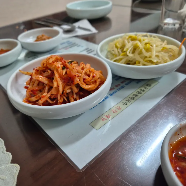 압구정춘천막국수 대표 사진