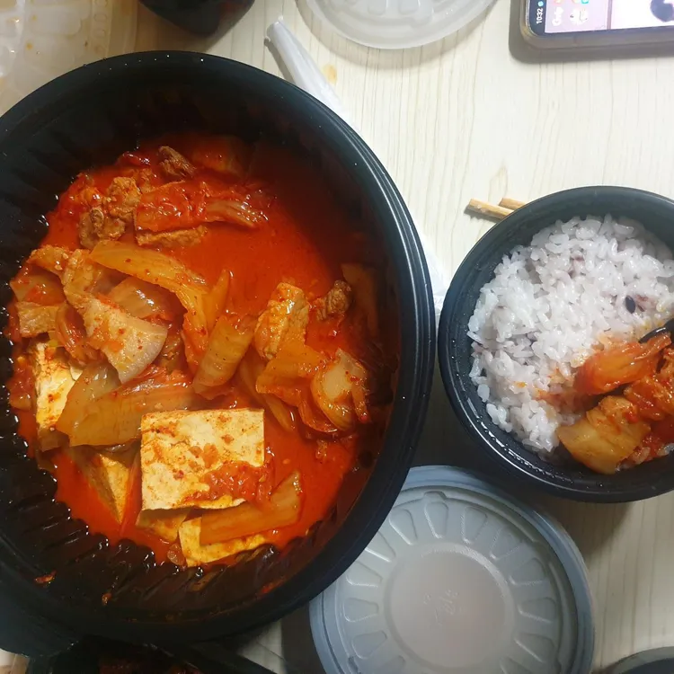 팔팔김치찜 대표 사진