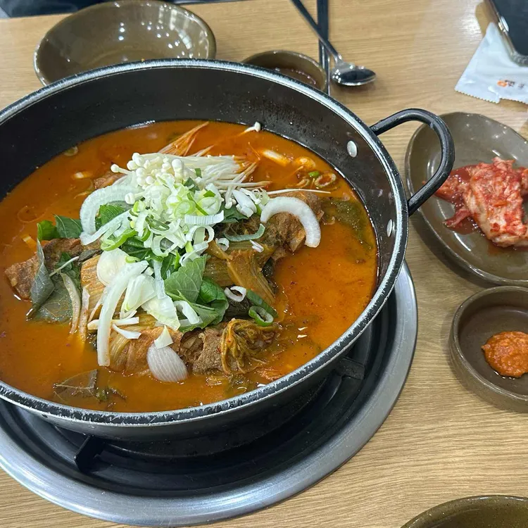 365감자탕 대표 사진