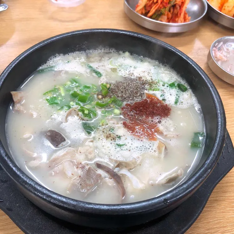 엄마순대국 대표 사진