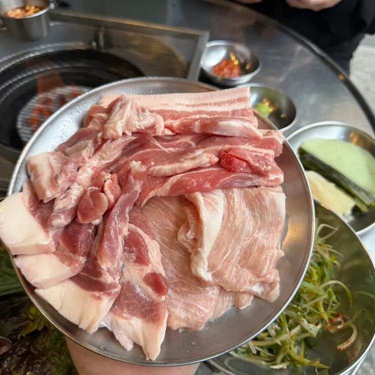 한성집 대표 사진