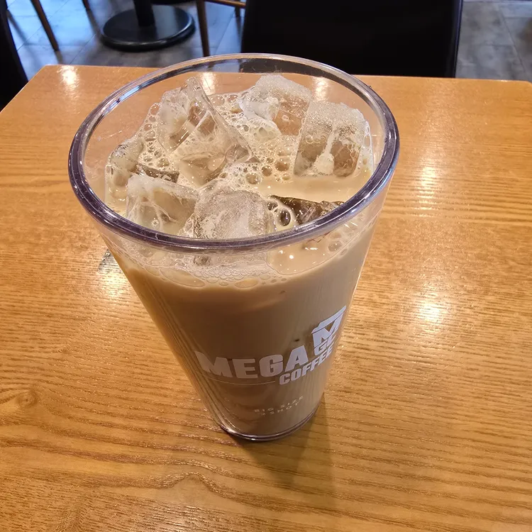 메가커피 대표 사진