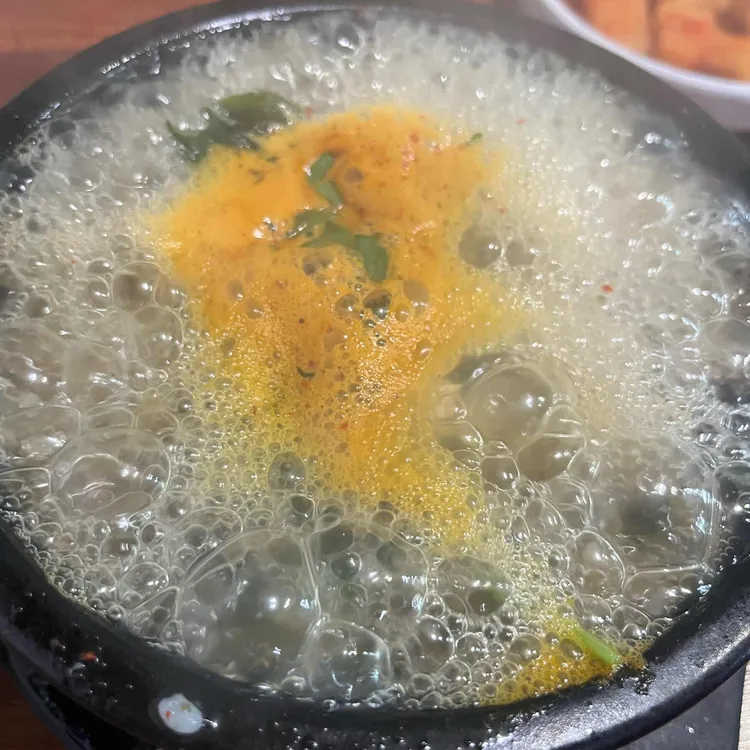 청정굴국밥 대표 사진