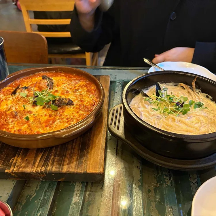 뚝배기 이탈리아 대표 사진