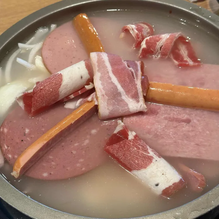 존슨부대찌개 대표 사진