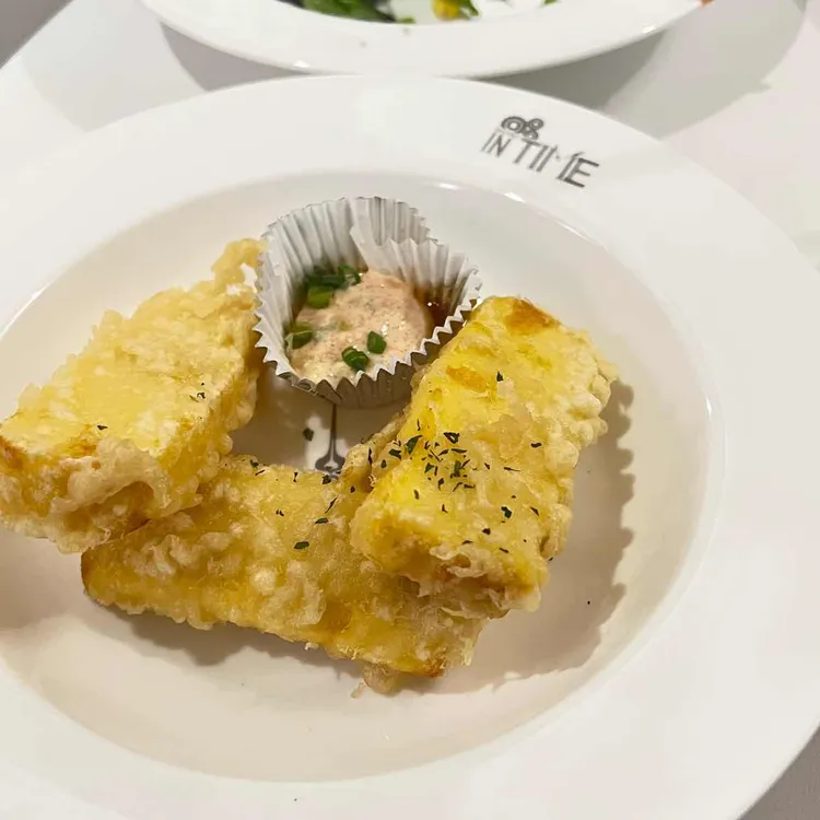 비스트로 인타임 대표 사진