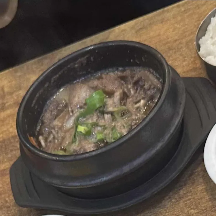 이파리 대표 사진