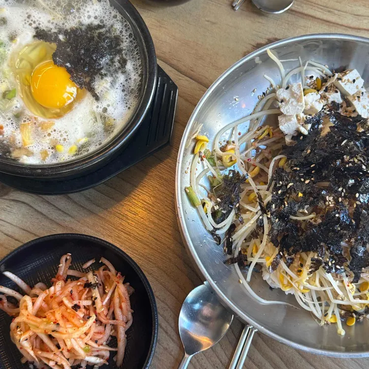 중리콩나물국밥 대표 사진