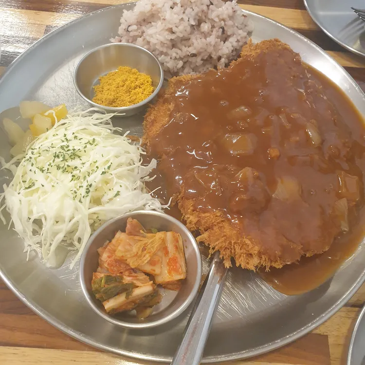 래빗테이블 대표 사진