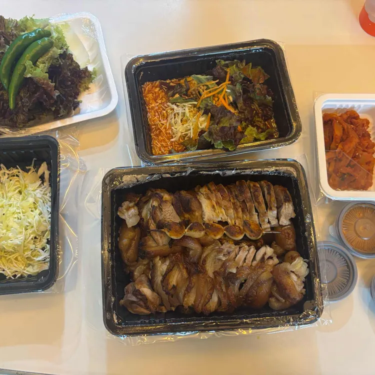 아씨네족발 대표 사진