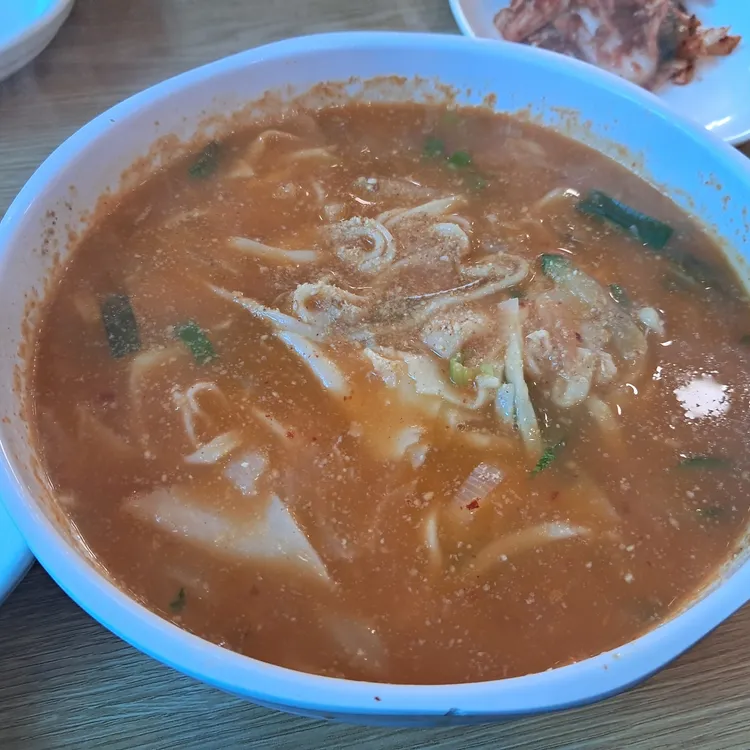 옥산리국수가 대표 사진