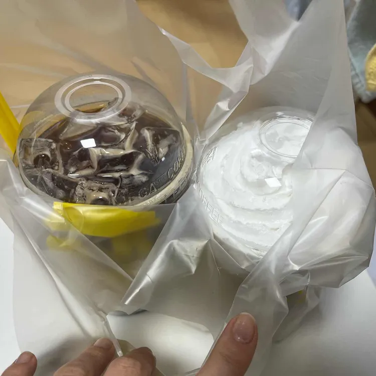 메가커피 대표 사진