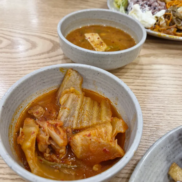 다담뜰한식뷔페 사진 2