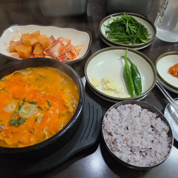 장수토종순대국 대표 사진