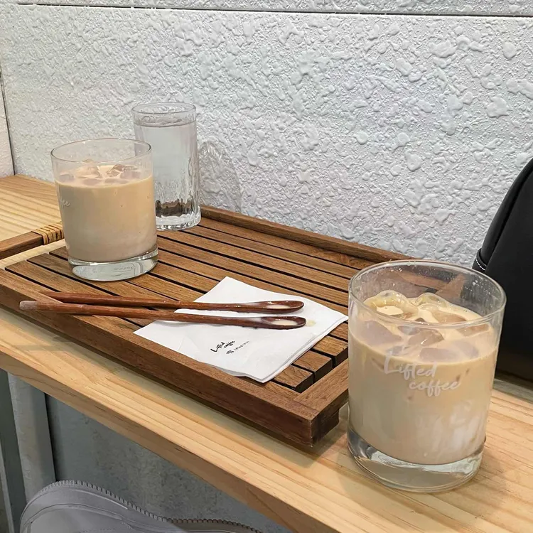 리프티드 대표 사진