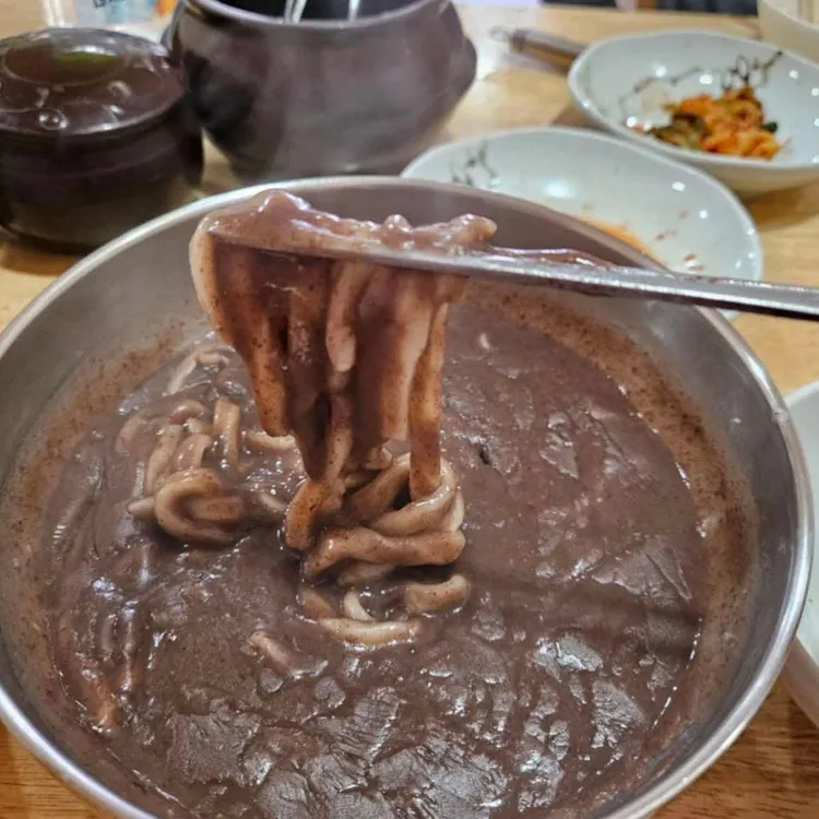 다래목 해물손칼국수전문점 대표 사진