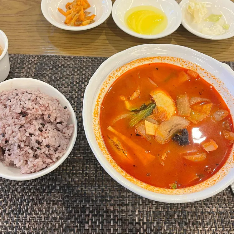 메이탄 대표 사진