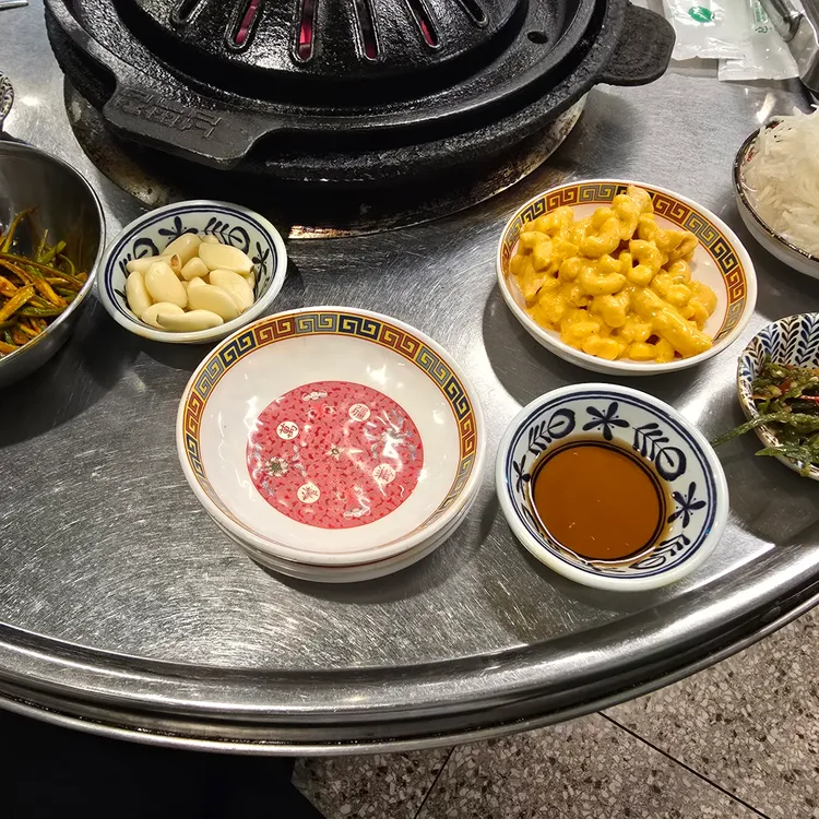 넙딱집 사진 2