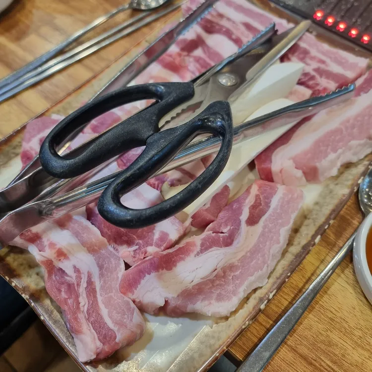 뚱보네돼지갈비 대표 사진
