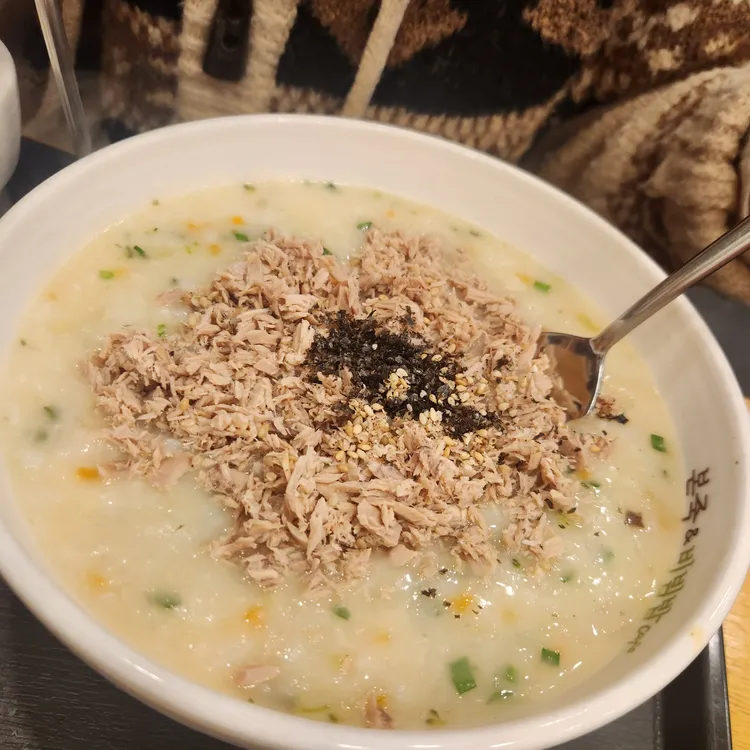 본죽&비빔밥cafe 합정역점 대표 사진