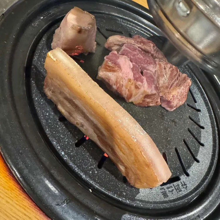 범식당 대표 사진