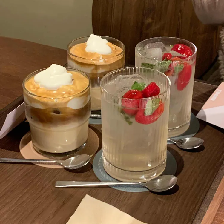 어퍼룸 대표 사진