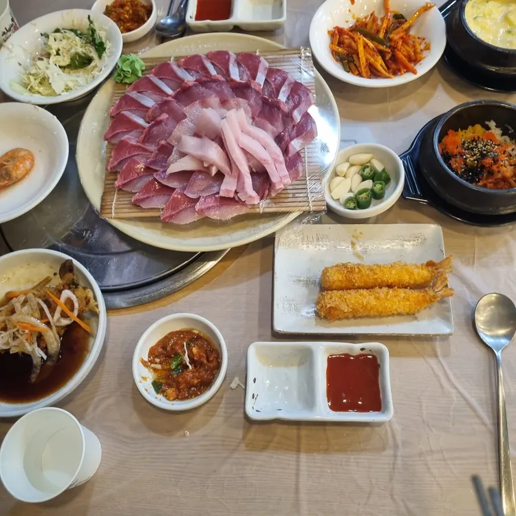 동해수산횟집 대표 사진