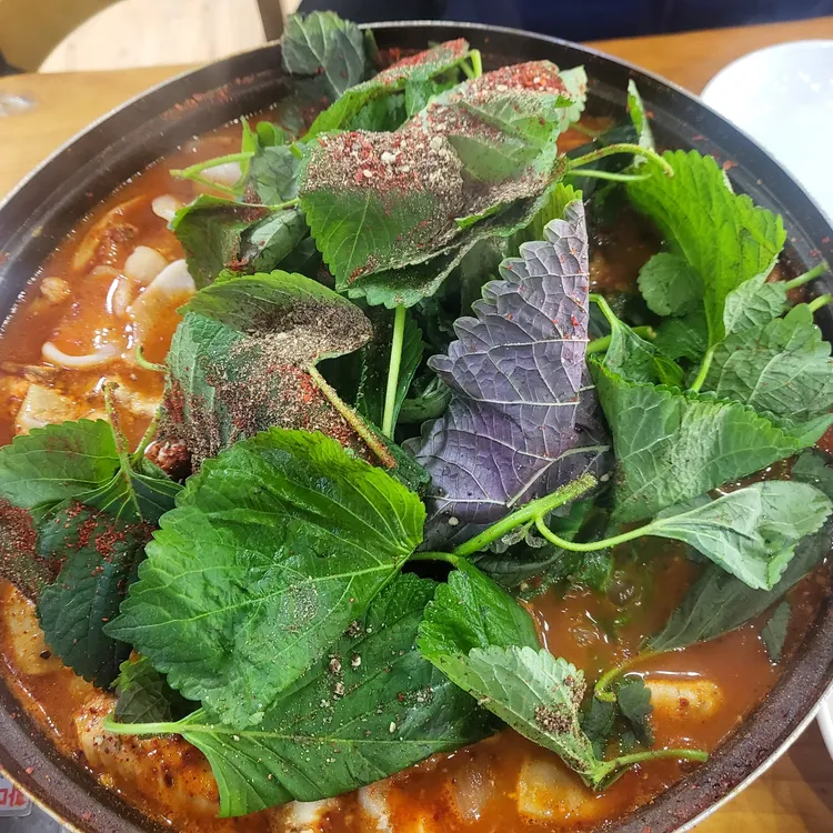 고향닭도리탕 대표 사진