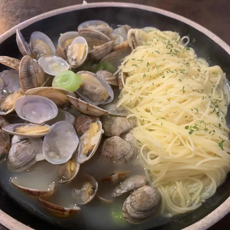 야나기 대표 사진